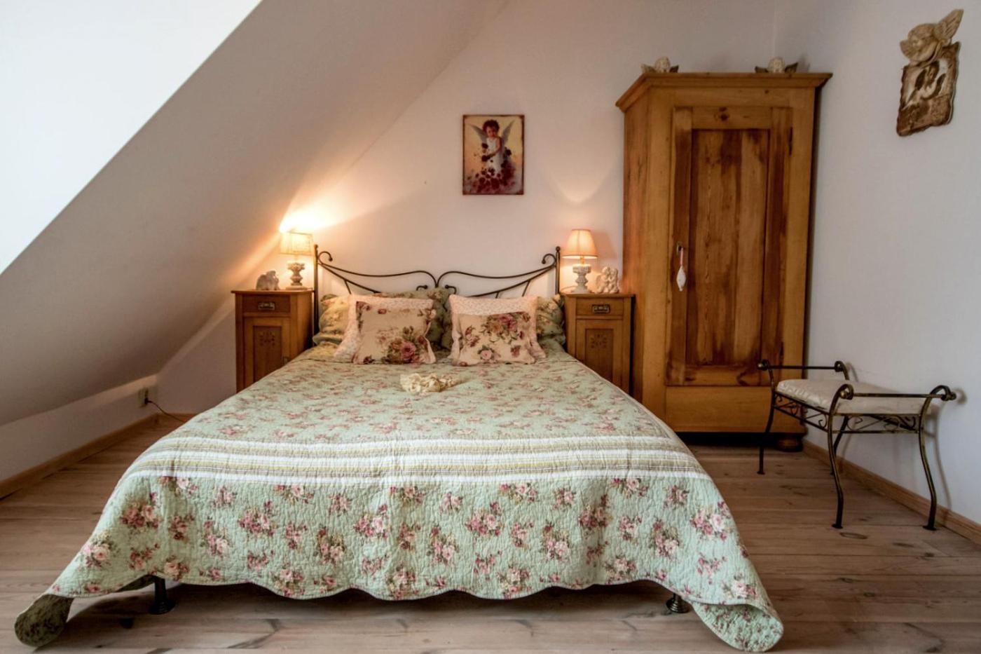 Bed and Breakfast Dom Pod Skrzydlami Gawliki Wielkie Exterior foto