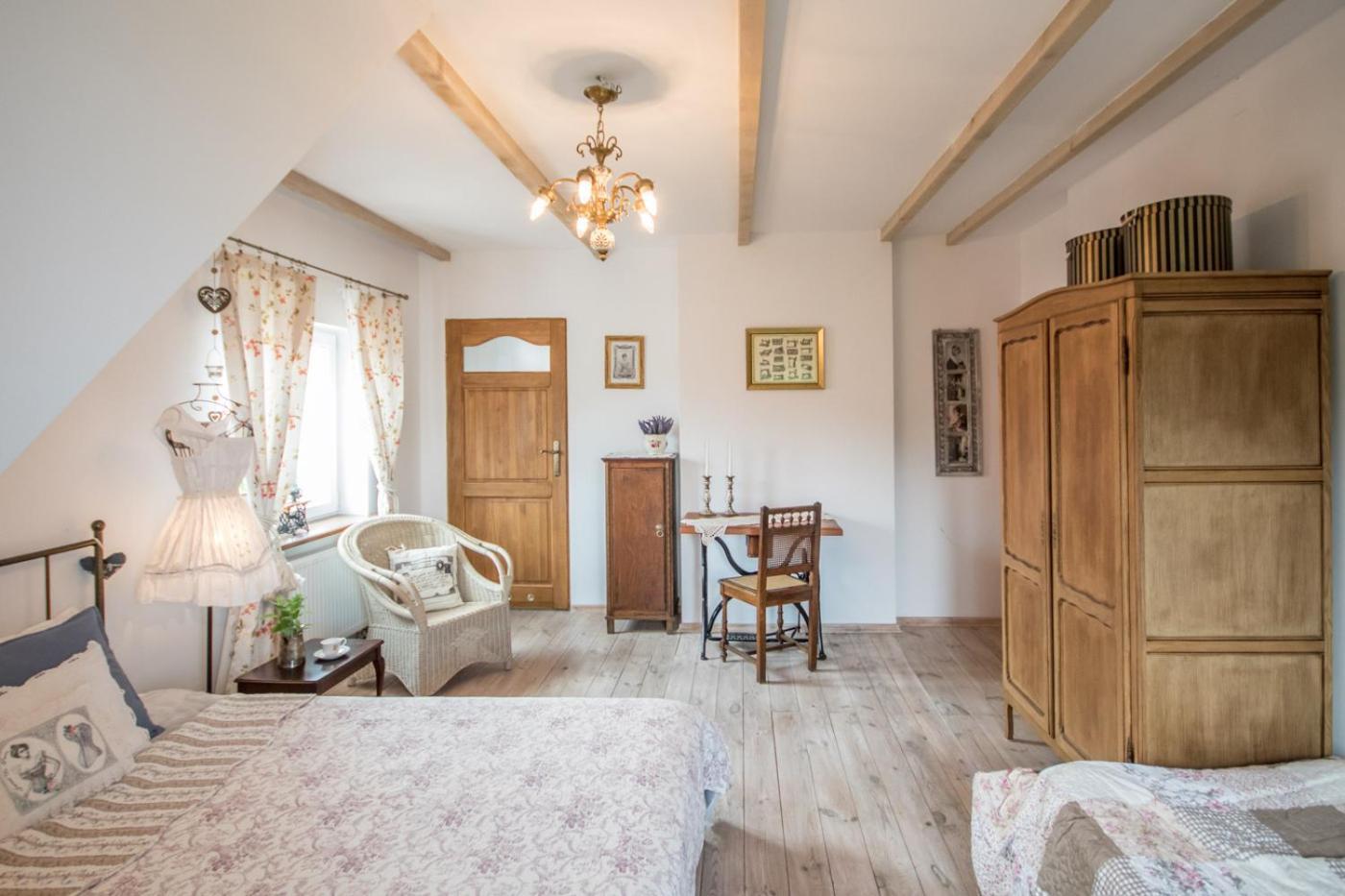 Bed and Breakfast Dom Pod Skrzydlami Gawliki Wielkie Exterior foto