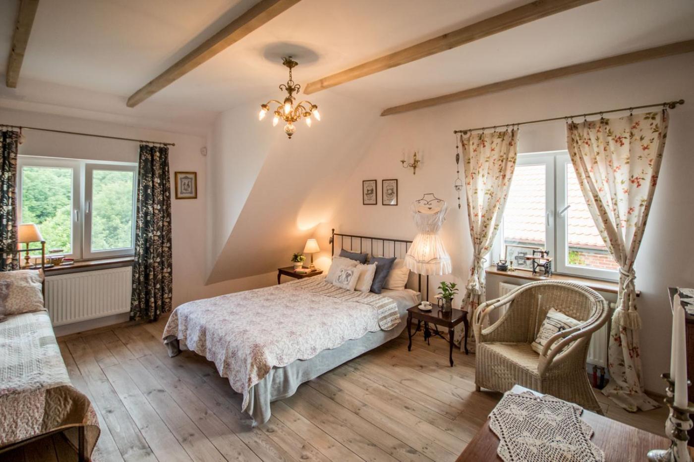 Bed and Breakfast Dom Pod Skrzydlami Gawliki Wielkie Exterior foto